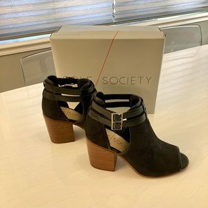 Sole Society black sandal booties